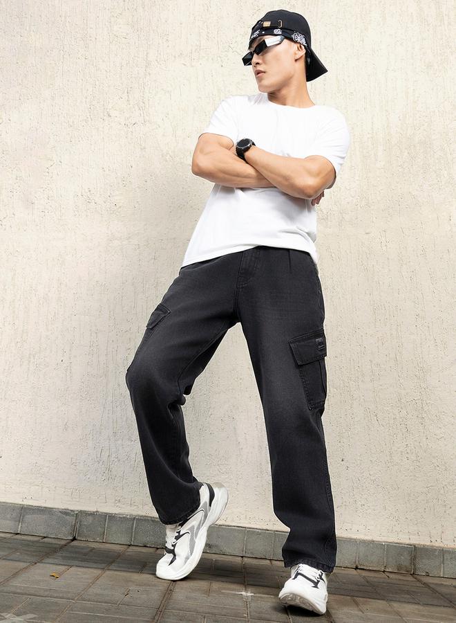 Hubberholme Mid Rise Relaxed Fit Cargo Jeans by Styli - Image 4