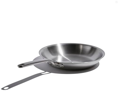 سلسلة إيتيريتج ستيل 105 بوصة مقلاة مصنوعة في الولايات المتحدة الأمريكية 5 طبقات من الفولاذ المقاوم للصدأ بتصميم مقبض يبقى بارداً جاهز للاستخدام على الموقد غير سامة