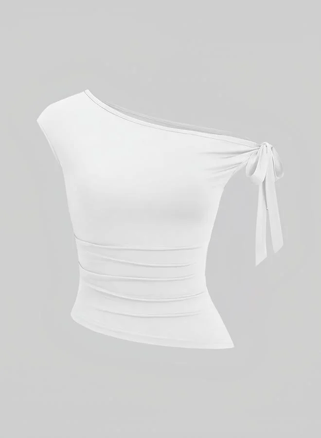 تايك تو بلوزة أبيض بكتف واحد وتفاصيل عقدة