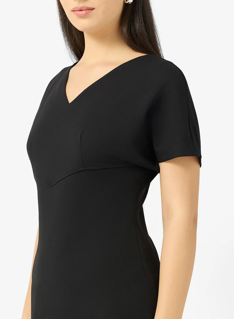 CALVIN KLEIN  Stretch Crepe Short Sleeve Midi Dress for Women | Best Price UAE