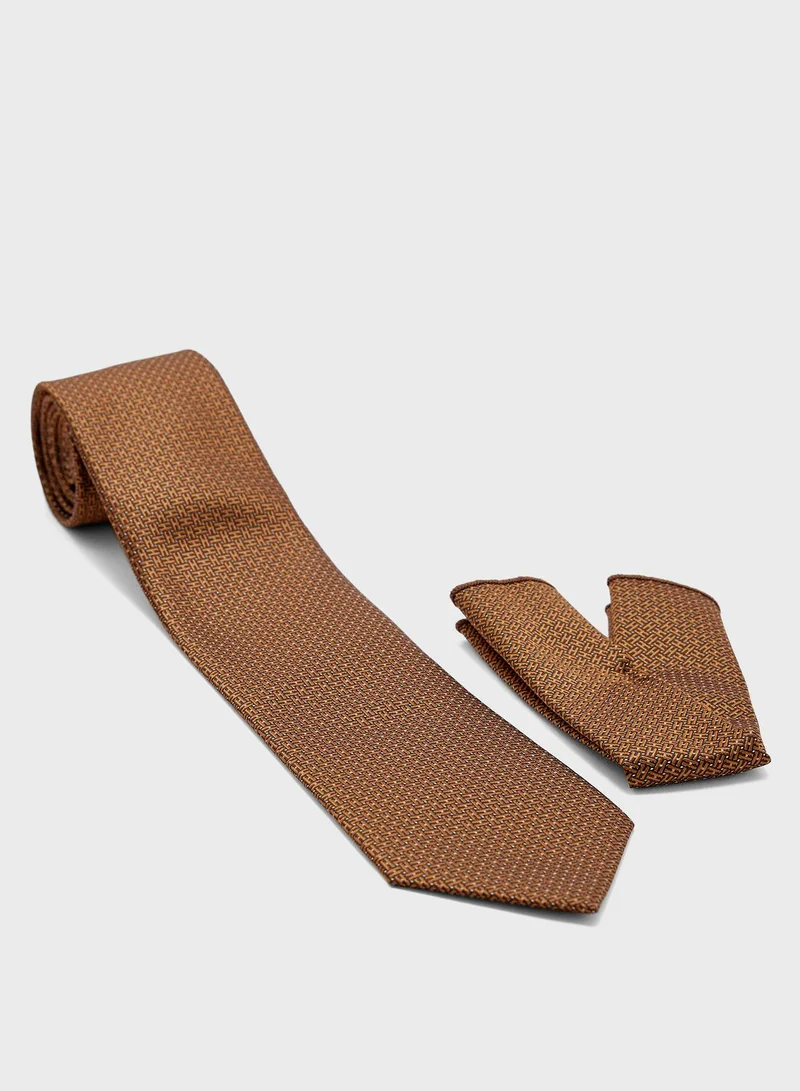 Robert Wood Tie & Pocket Square In Gift Box