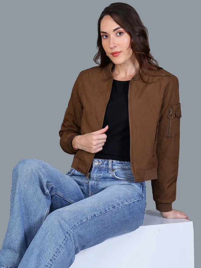 فورت كولينز جاكيت بومبر قصير بني للنساء من فورت كولينز