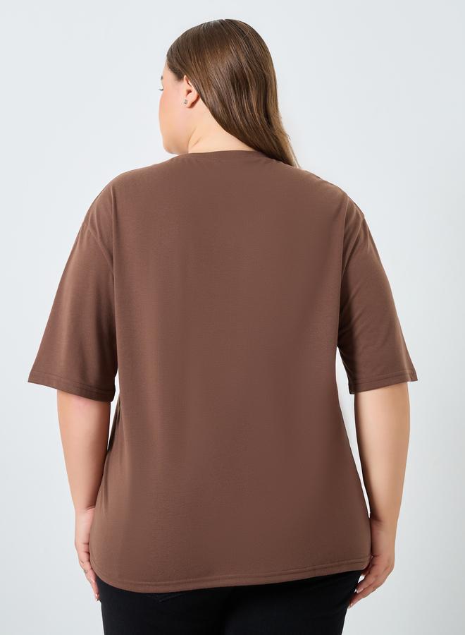 ستايلي تيشيرت بمقاس كبير وطبعة جرافيك - Image 4