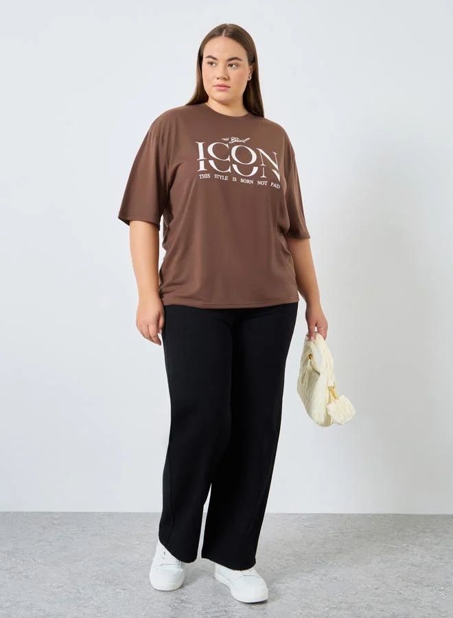 Styli Styli Plus Size Brown Graphic Print T-Shirt