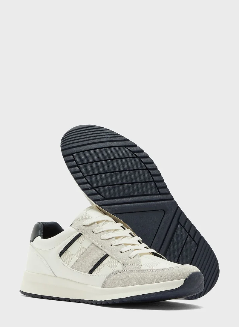 Seventy Five Casual Sneakers