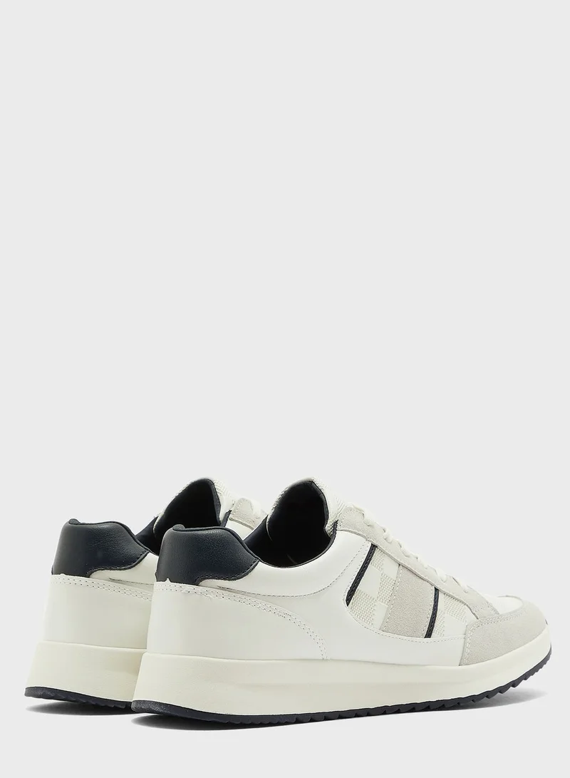 Seventy Five Casual Sneakers