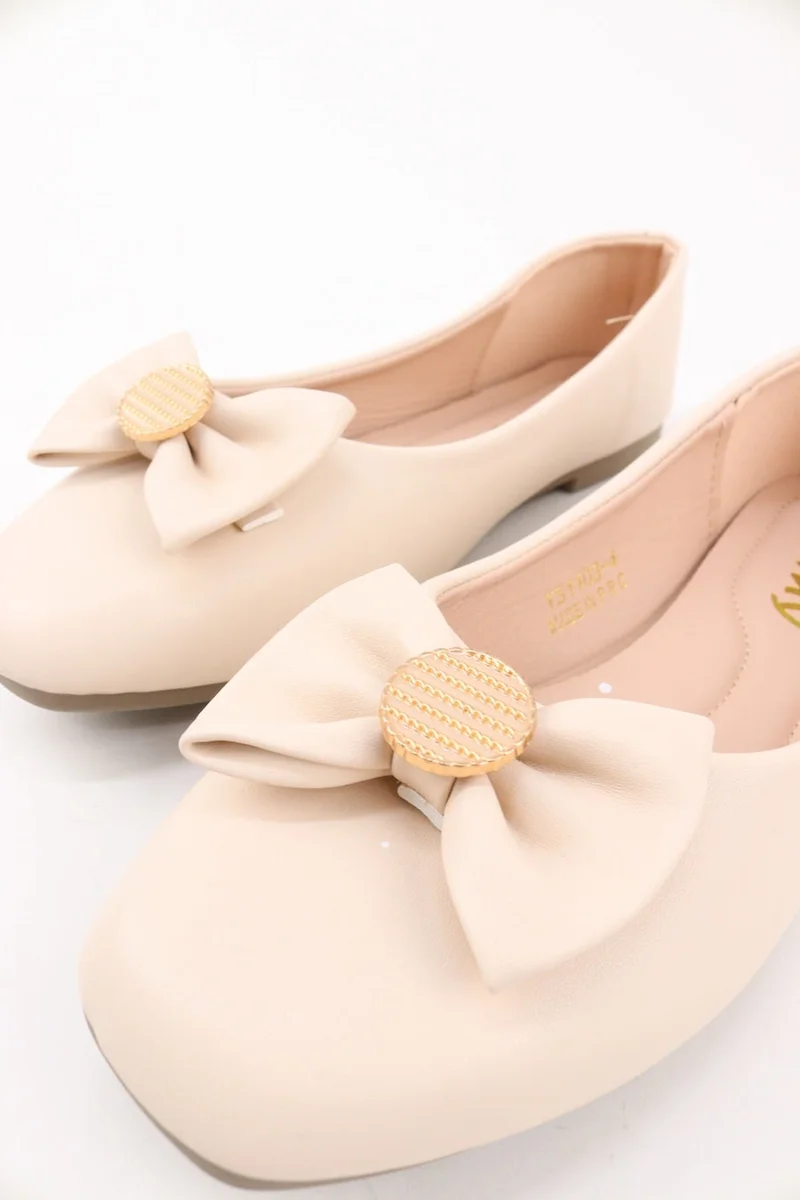 Viny BEIGE VINY Women's Cushioned Ballet Flats – Comfortable Slip-On Ballerina Shoes with Bow Detail, Lightweight Flat Shoes for Office, Walking, Travel & Everyday Wear for Women | Best Price UAE