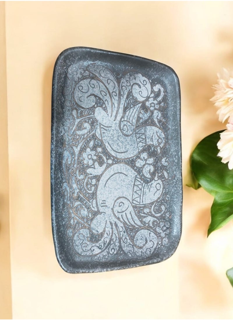 Generic - Unique Artwork - Hand-carved pottery tray for decoration and serving, oven and microwave safe (22x35 cm) - Image 1