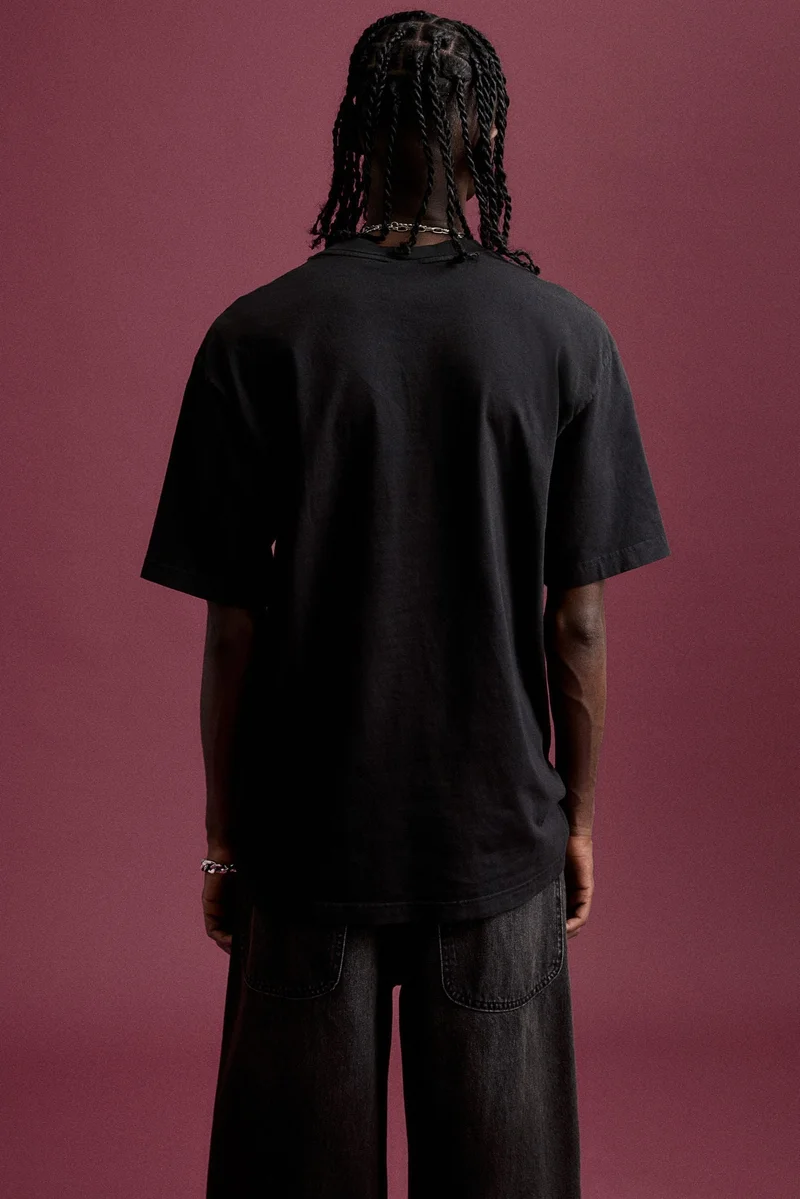 اتش اند ام تيشيرت قطن بقصة فضفاضة