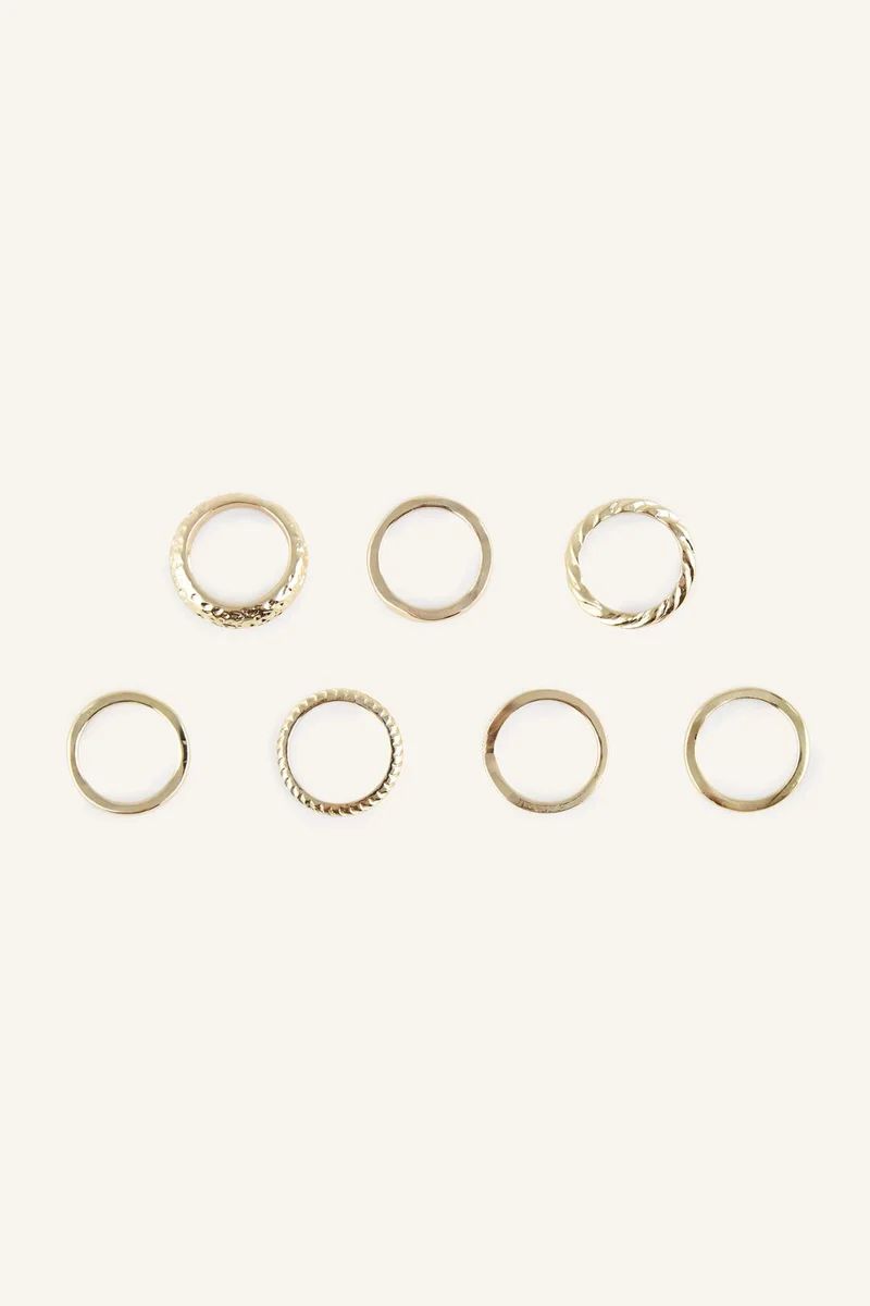 ديفاكتو 7 piece Ring
