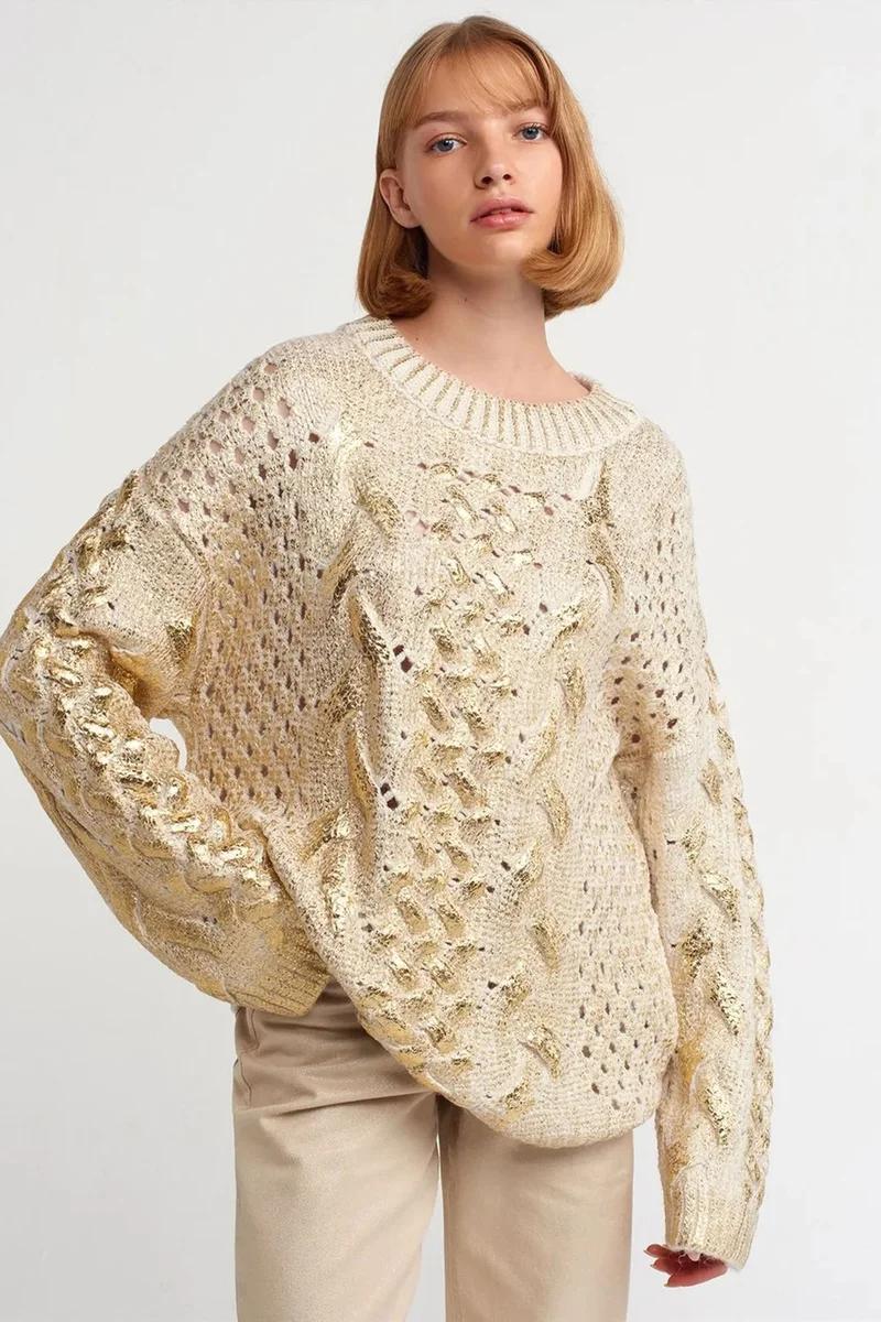 DILVIN Oversized Cable Knit Crew Neck Sweater