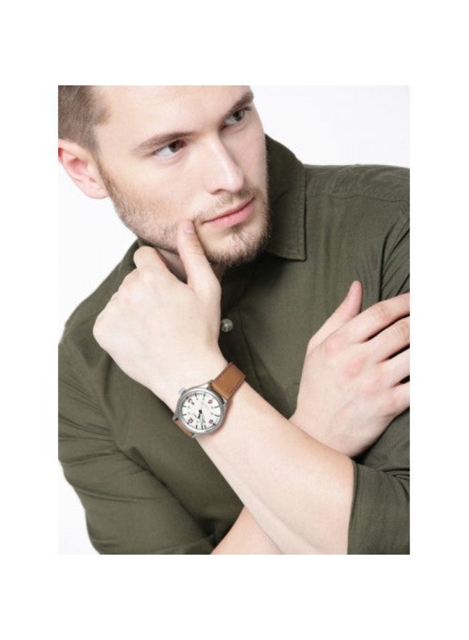 TIMEX Waterbury Heritage TW2R38600  CLASSIC BROWN LEATHER MEN'S WATCH with INDIGLO NightLight - Image 4