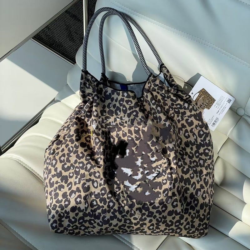Women's Leopard Print Large Capacity Shoulder Bag - Image 3