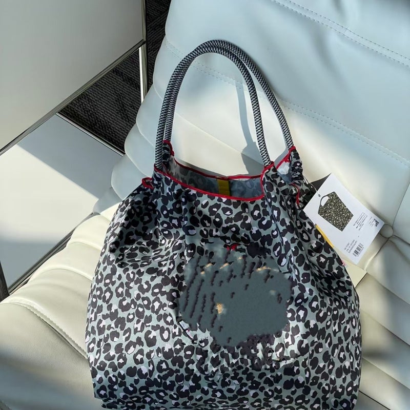 Women's Leopard Print Large Capacity Shoulder Bag - Image 4