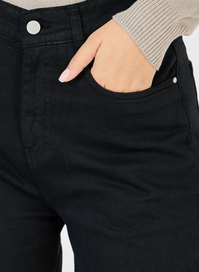 Styli High Rise Flared Jeans With Pockets - Image 3