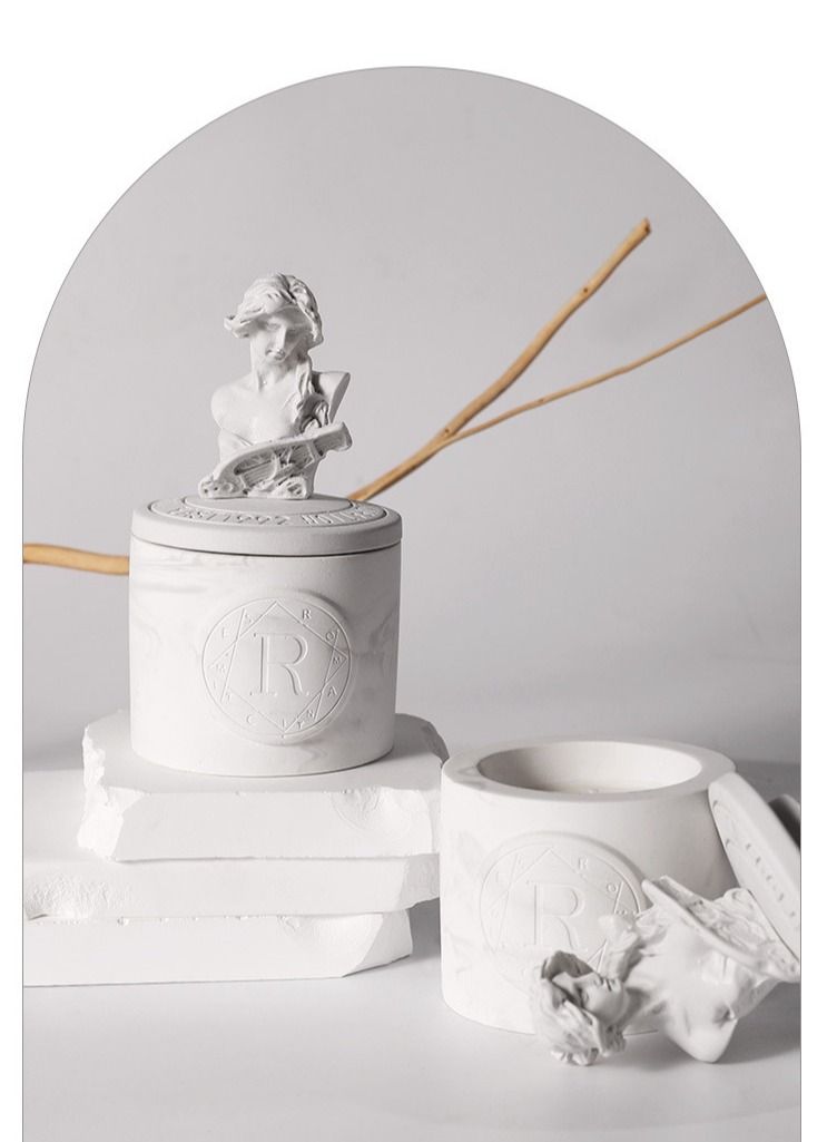 سان دييغو هاكل بيري شمعة معطرة مع إغلاق علوي ومظهر فاخر حديث