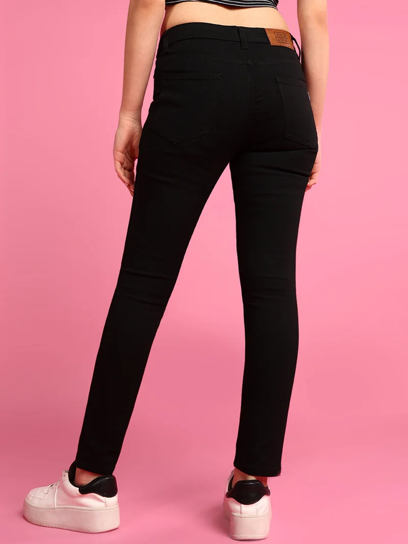 Urbano Fashion  Urbano Fashion Women's Black Skinny Fit Solid Jeans  | Best Price UAE