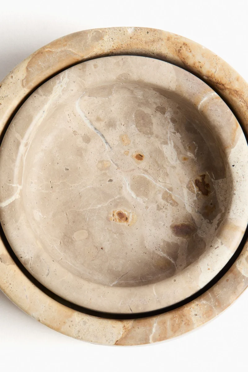 اتش اند ام سلطانيات رخامية من قطعتين