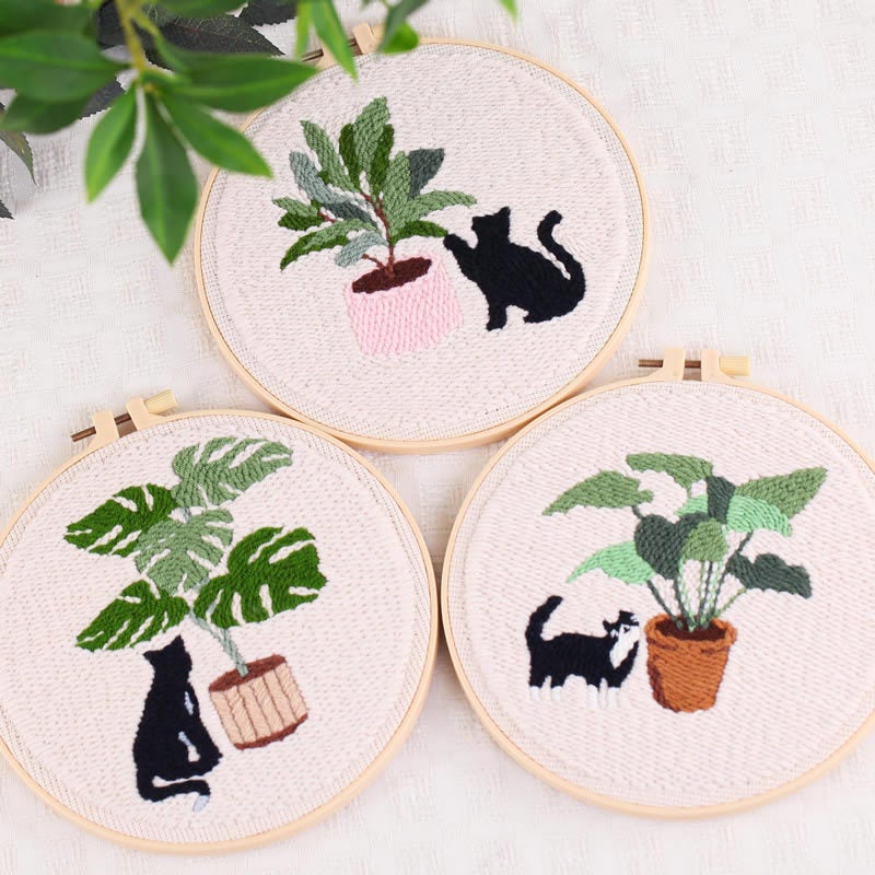 24 حزمة مادية جديدة للخياطة اليدوية والخياطة باستخدام اللمسة (Punch Needle) (حزمة مادية للخياطة اللمسية رقم 65217 تشمل الأدوات، قماش قماشي مقاس 30*30 سم، ومقاس المنتج النهائي 20*20 سم) - Image 2