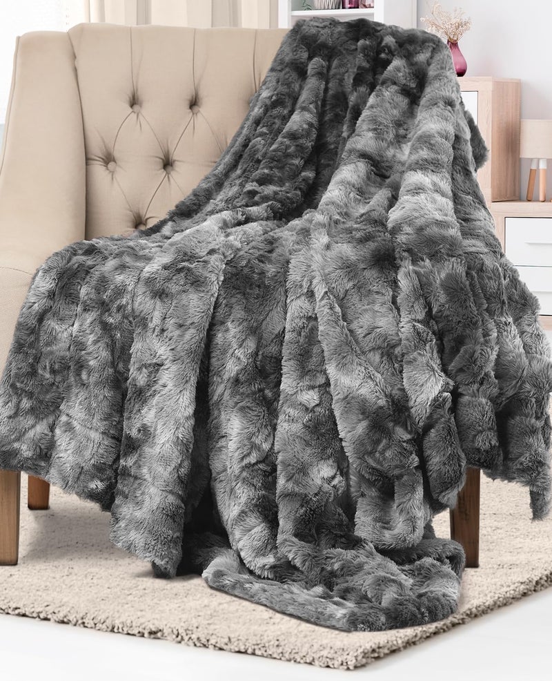 Everlasting Comfort Faux Fur Throw Blanket - Soft, Fluffy, Fuzzy, Plush, Thick, Minky Throws - Image 1