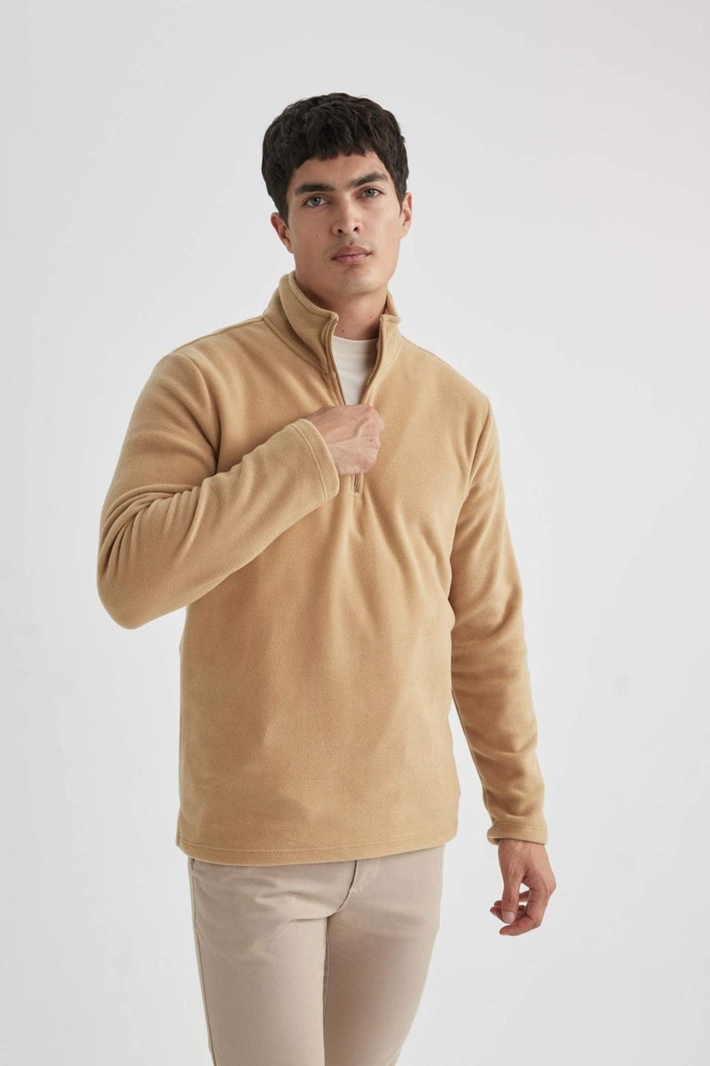 DeFacto Regular Fit Sweatshirt - Image 4