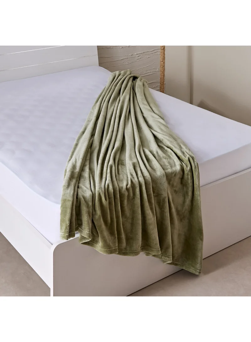 Home Box Nova Solid Flannel Queen Blanket 220 x 200 cm