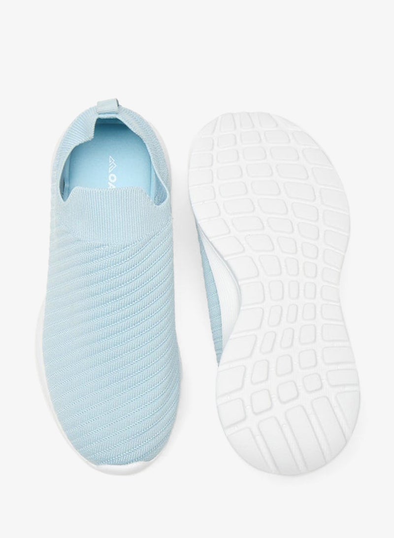 Oaklan by Shoexpress Girls Mesh Detail Slip-On Sports Shoes - Image 4