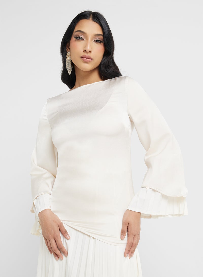 خزانة طقم تونيك وتنورة مطوية - Image 3