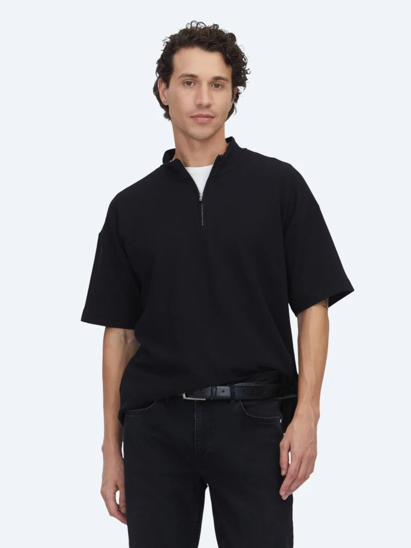 Kip Black Patterned Turtleneck T-Shirt