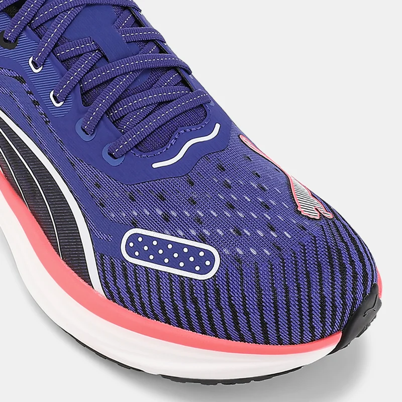 PUMA Men's Magnify NITRO Tech 2 Running Shoes