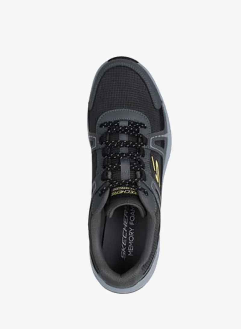 SKECHERS Hillcrest 2.0