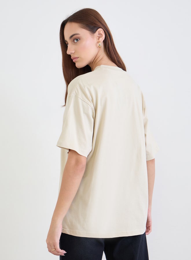 Styli Beige Slogan Print Oversized T-Shirt - Image 4