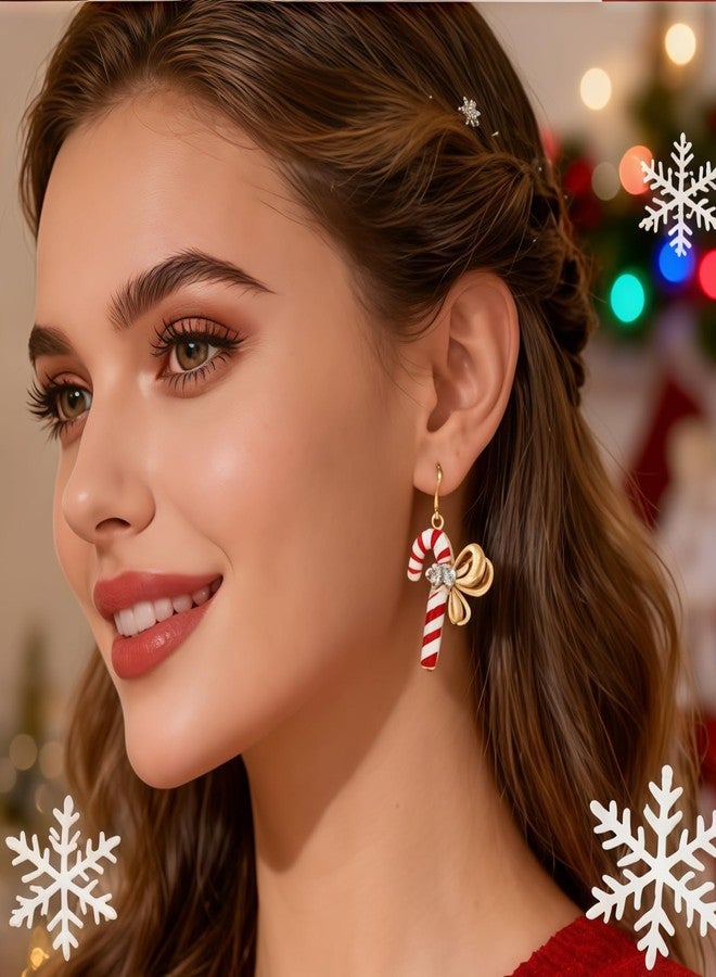 KONPJE مجموعة أقراط عيد الميلاد من كونبيه، 3 قطع، للنساء، بتصميمات لطيفة لسانتا كلوز، وشجرة عيد الميلاد، وحلوى، وندفة ثلج، وجرس متدلي. هدية مثالية لحفلات الأعياد. - Image 4
