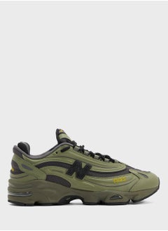 1000 Sneakers