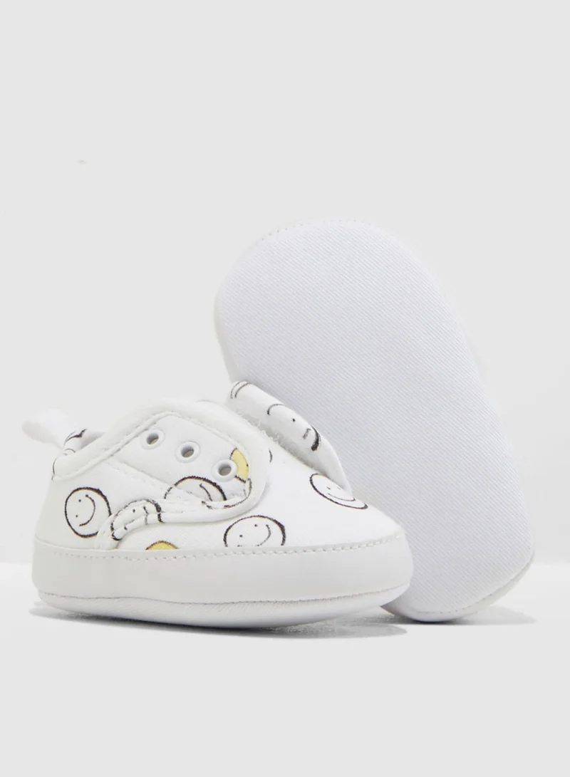 GYMBOREE Infant Smiley Face Sneaker