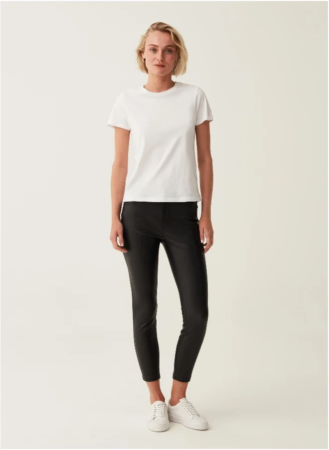 او في اس Cropped skinny-fit shiny-effect trousers