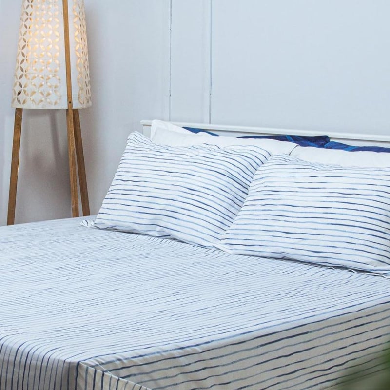 Himeya 100 Cotton King Size Bedsheet for Double Bed 1 Cotton Bed Sheet Double Bed 108 X 108 Inches with 2 Pillow Covers 180 TC Bedsheet Double Bed Meridian Blue