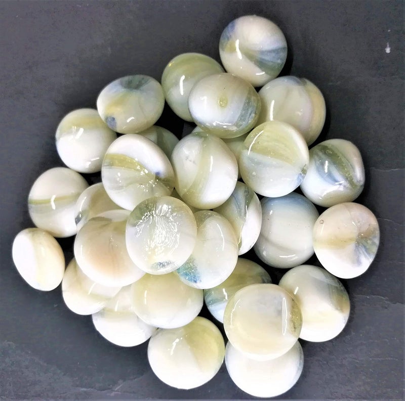OMI Glass Pebbles Pure White Snow White Opaque Round Shaped 400g Approx 50 Pieces - Image 4
