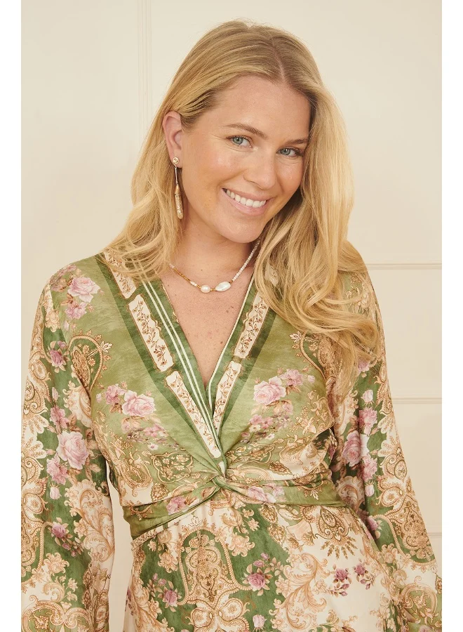 Yumi Floral Knot Midi Dress