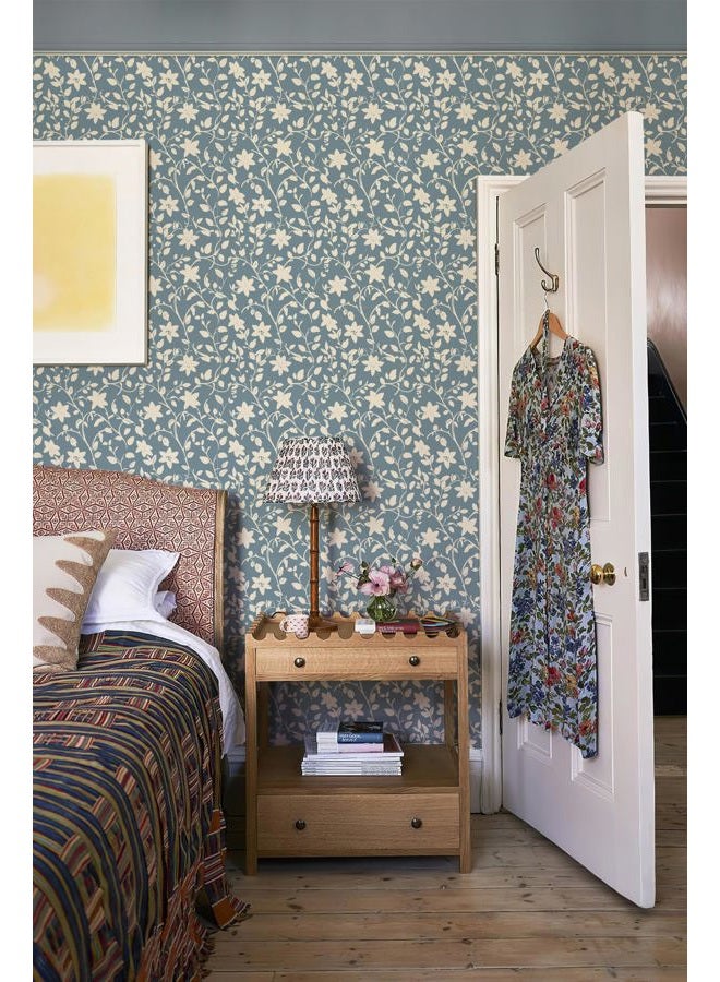 YXTII Blue Floral Wallpaper Peel and Stick Vintage Wallpaper Self Adhesive Removable Easy Peel Off Stick on Wall Paper for Bedroom - Image 4