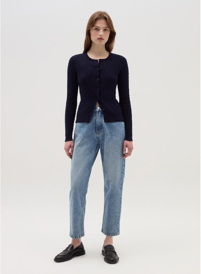 او في اس كارديجان بتصميم محبوك بالضفائر - Image 2