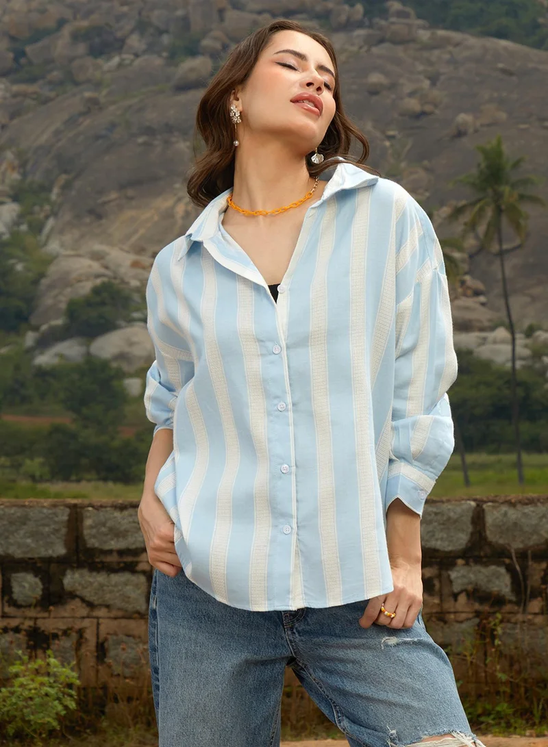 كامبوس سوترا قميص نسائي أزرق سماوي مخطط غير متماثل فضفاض من كامبس سوترا للملابس الكاجوال بياقة عريضة وأكمام طويلة وإغلاق بأزرار ومقاس فضفاض مريح للارتداء اليومي