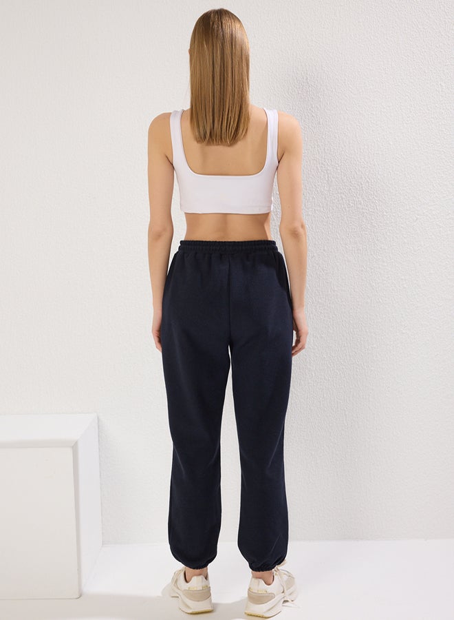 trendyol Dark Navy Blue Thessaloniki Comfort Fit Pocket Knitted Sports Sweatpants - Image 4