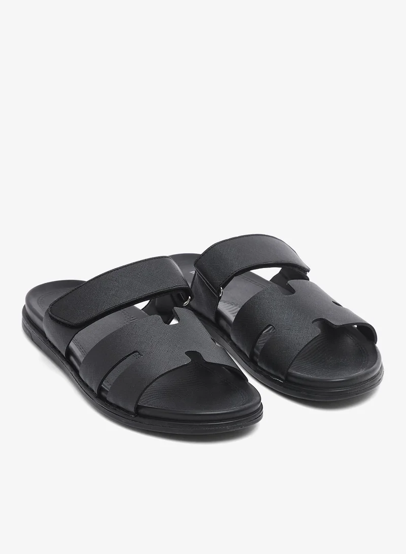 روبرت وود صنادل مريحة بنعل داخلي منزلق