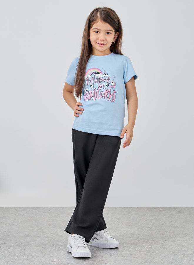 ستايلي تيشيرت ستايلي بطبعة جرافيك ورقبة دائرية - Image 2