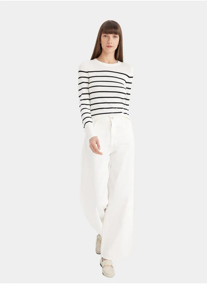 ديفاكتو Striped Crew Neck Regular Fit Sweater by Styli