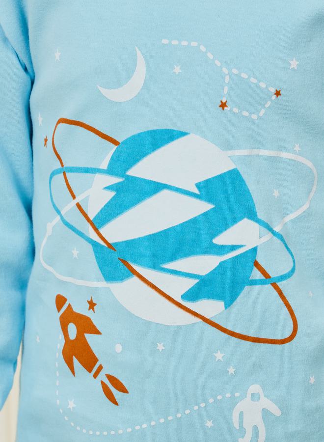 ستايلي طقم تي شيرت وبنطلون بيجامة بطبعة جرافيك - Image 3