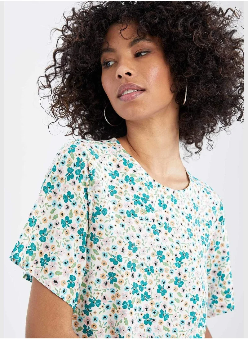 ديفاكتو Flowers Patterned Blouse