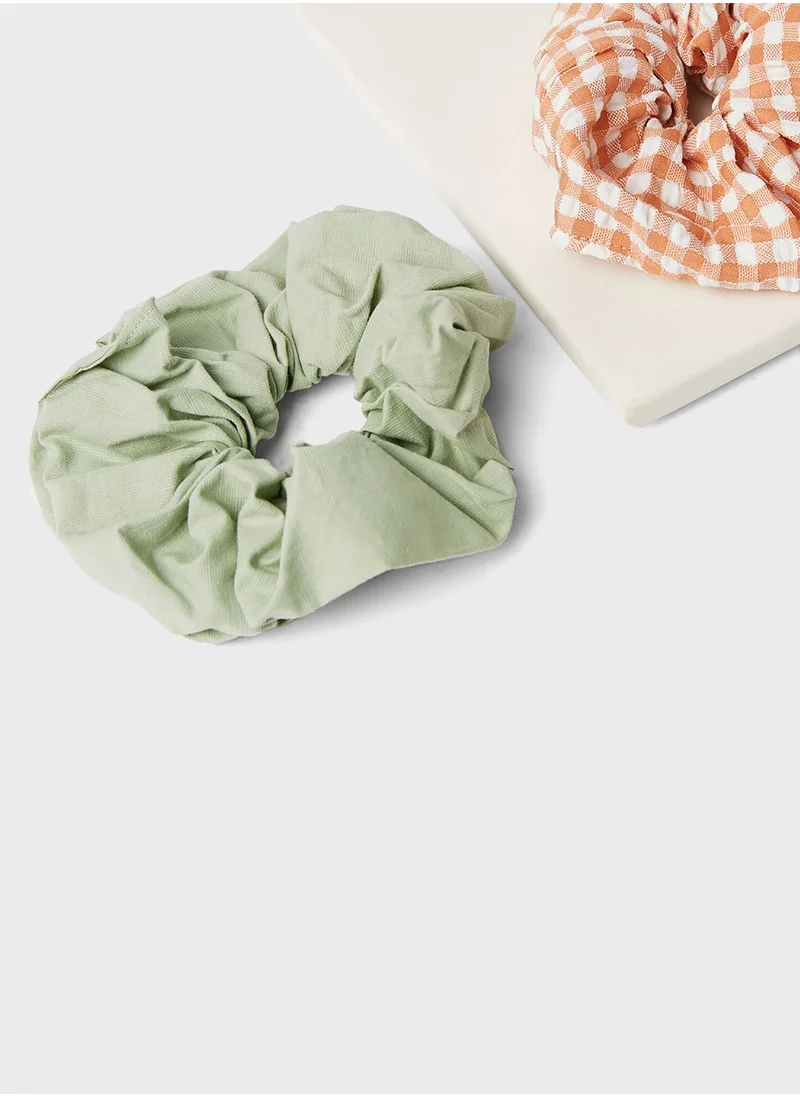 MANGO Textured Scrunchies (Pack Of 2)