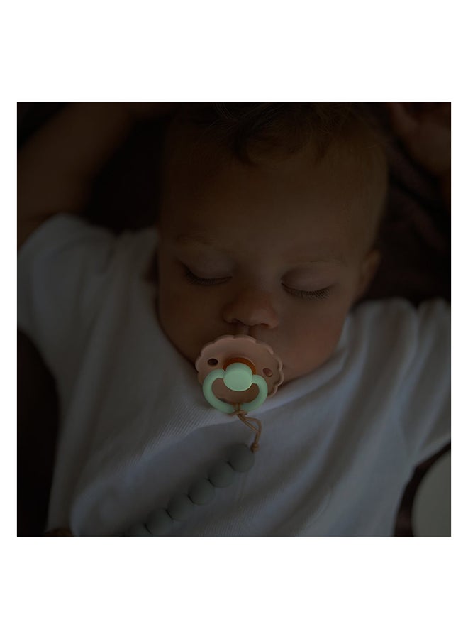 FRIGG Daisy Silicone Baby Pacifier 0-6M 1-Pack Croissant Night - Size 1 - Image 4